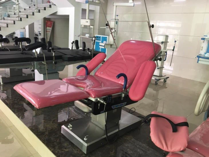 Gynecological Operating Table